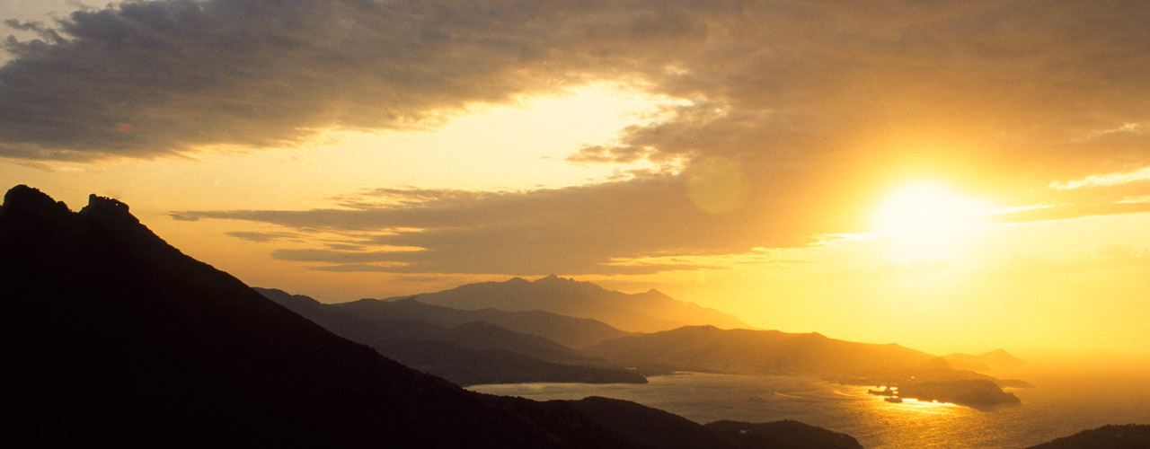 volterraio tramonto isola d'elba