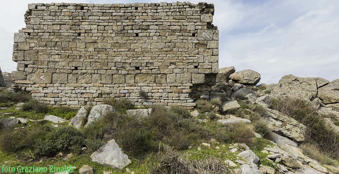 Sentieri ed itinerari isola d'Ellba