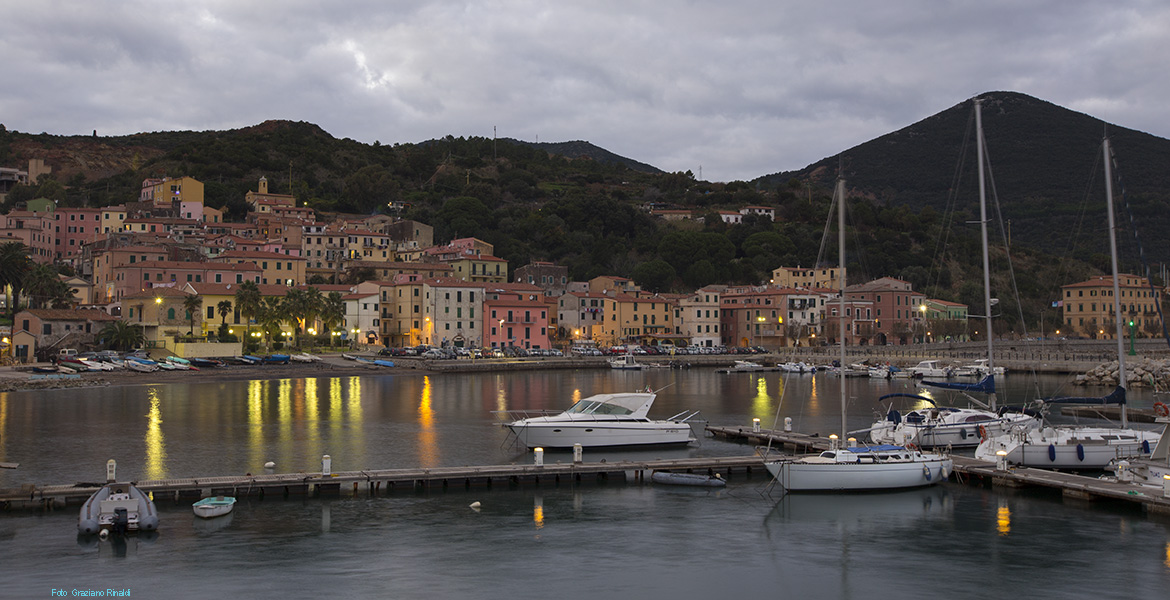 Rio marina isola d'Elba porto turistico