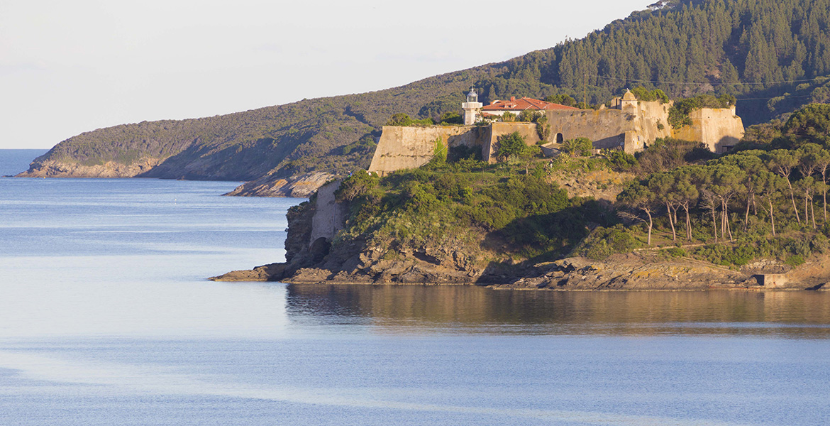 La Pazza Gioia all'isola d'Elba_forte Focardo