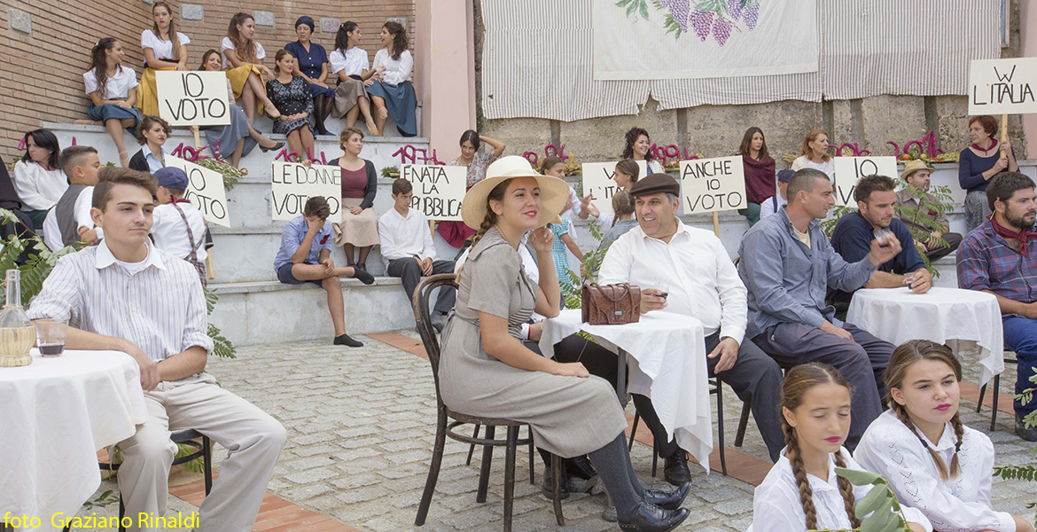 Capoliveri isola d'Elba_Festa dell'uva_voto alle donne