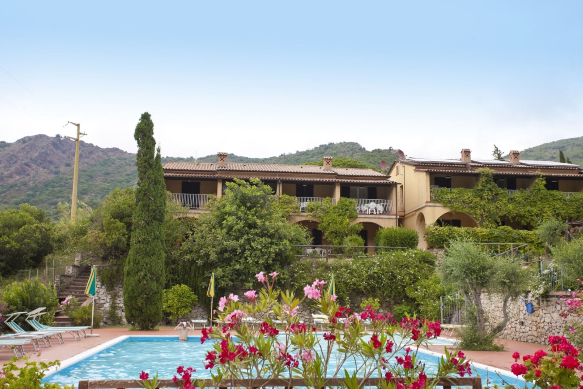 Foto Relais Nisportino - Borgo Alloro Fonte ed Aida