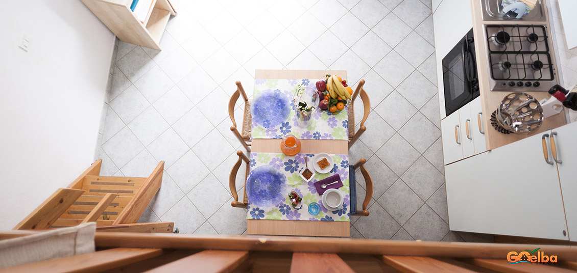 Marina di Campo Studio flat view on the kitchen