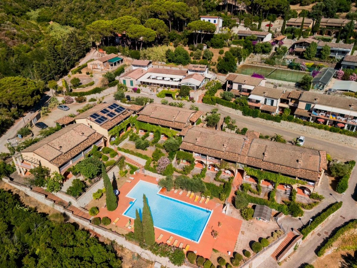 Relais Nisportino - Borgo Alloro Fonte ed Aida