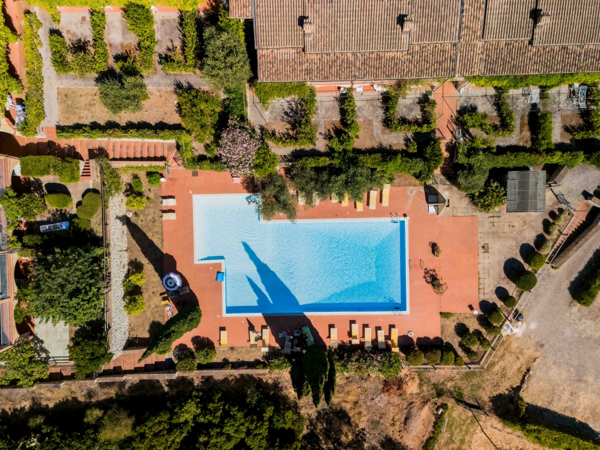 Relais Nisportino - Borgo Alloro Fonte ed Aida