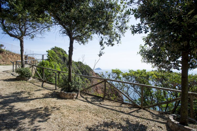 Residenza La Scogliera di Rio Albano